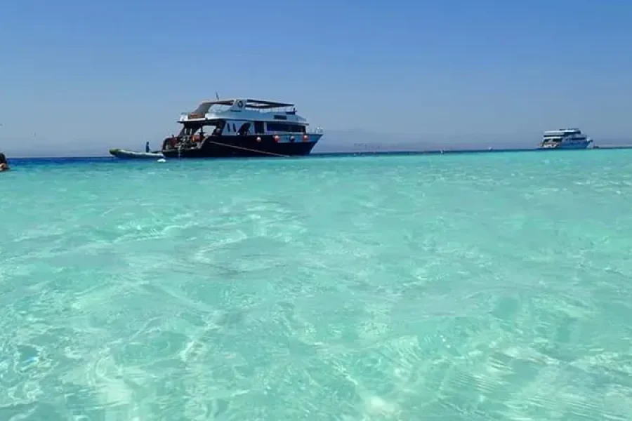 Ras-Hankorab-Beach-Sharm-El-Luli